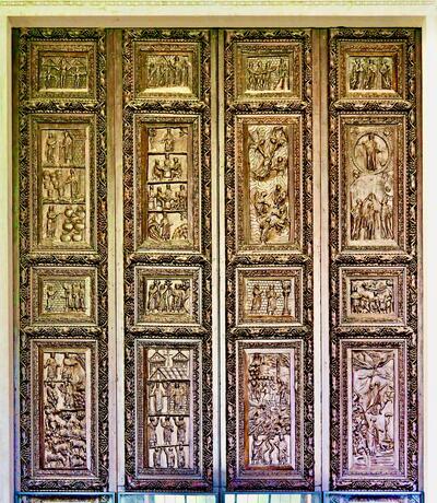 Santa Sabina doors